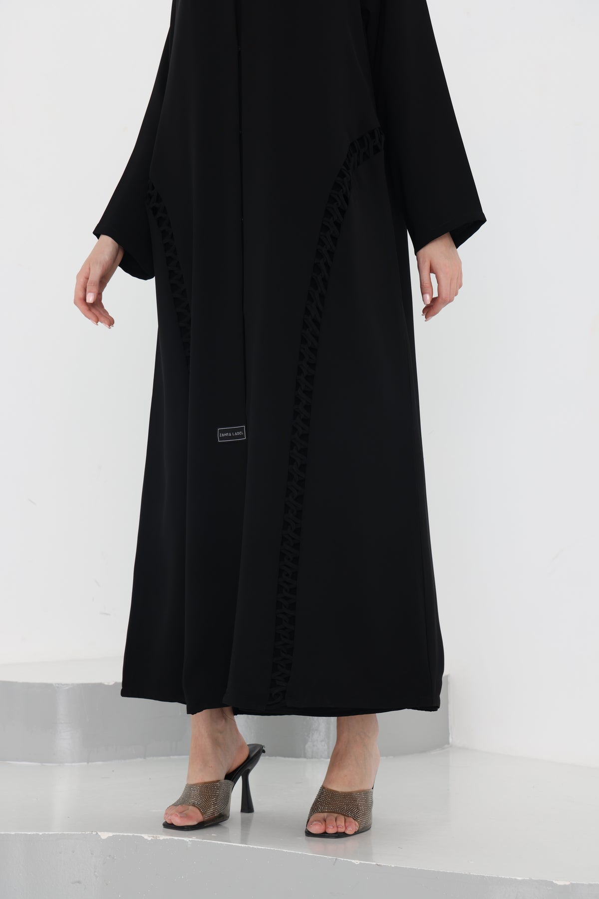 LEONA ABAYA