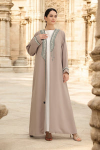Zahra Regal -05