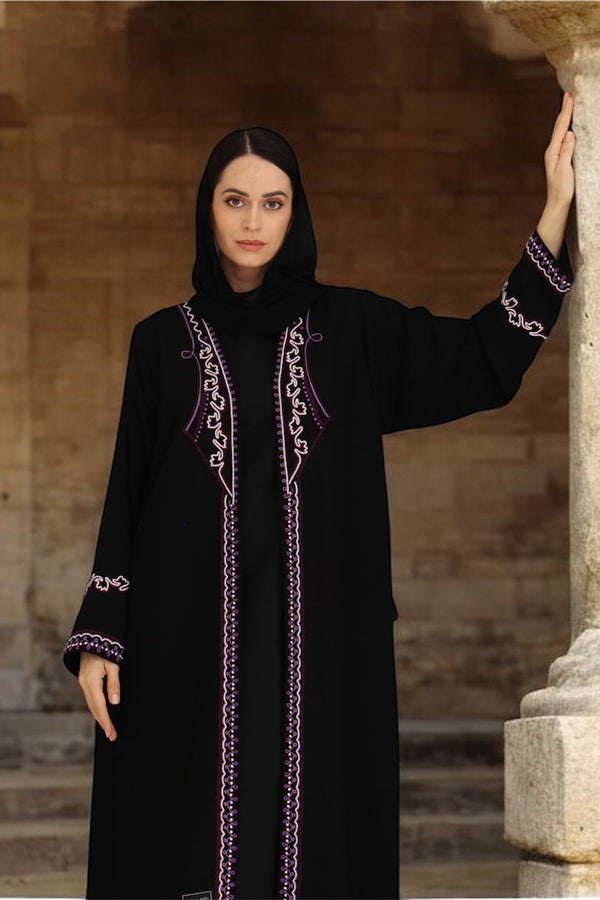 Zahra Regal -06