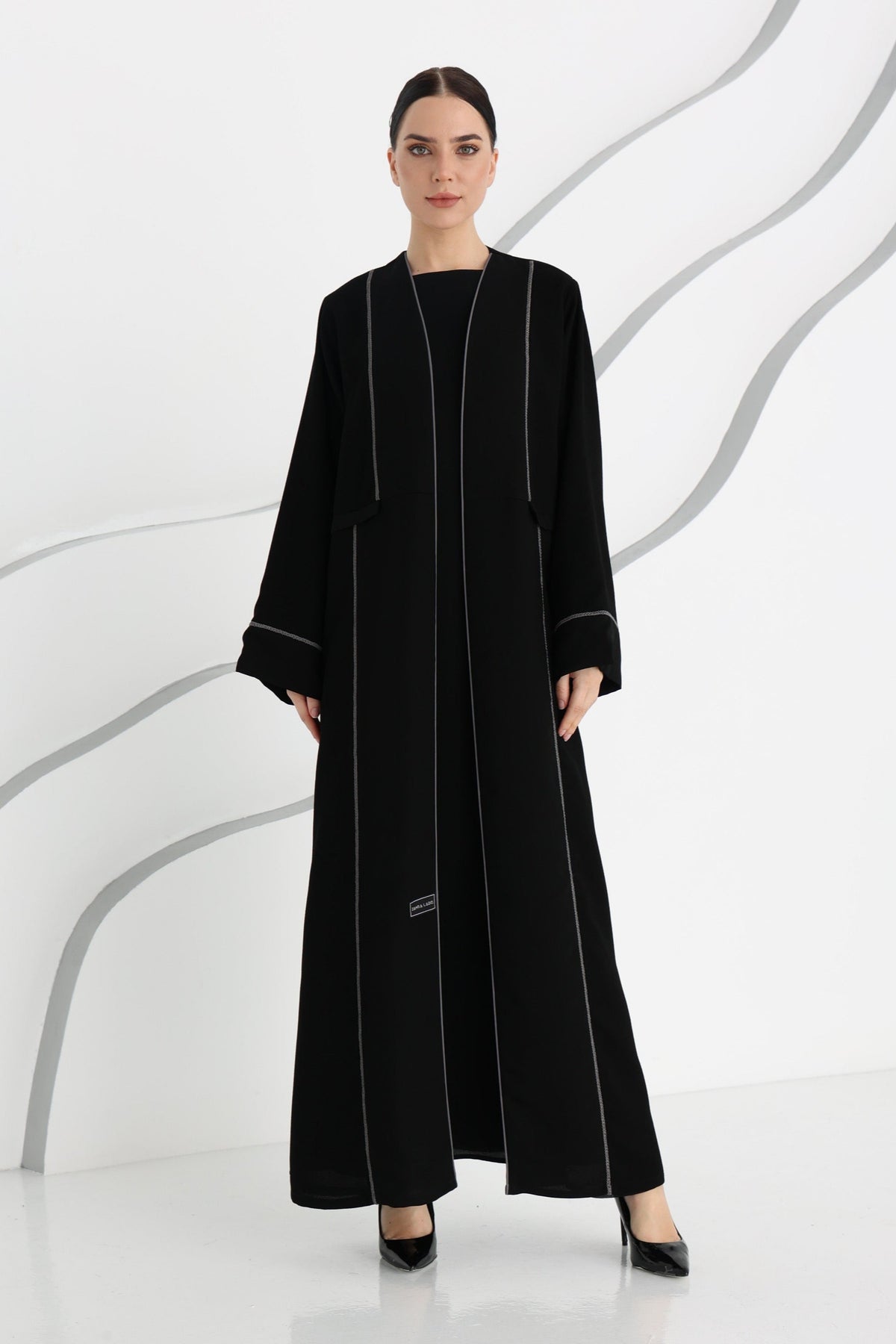 VESPER ABAYA
