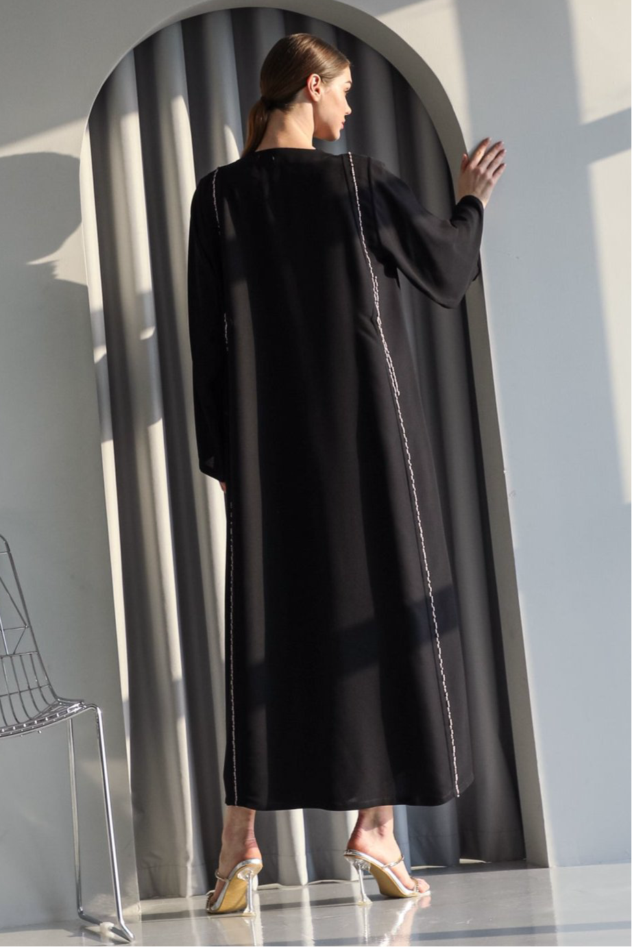 VANNAH ABAYA 40% OFF