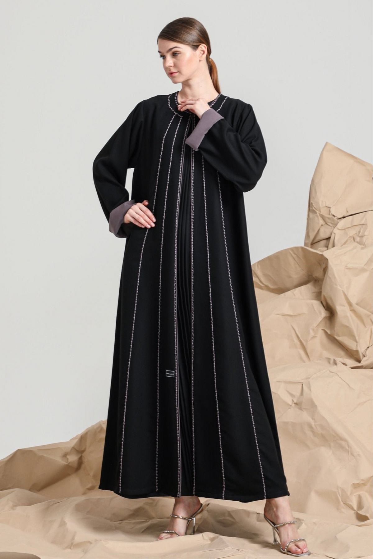 LUNA ABAYA 35% OFF