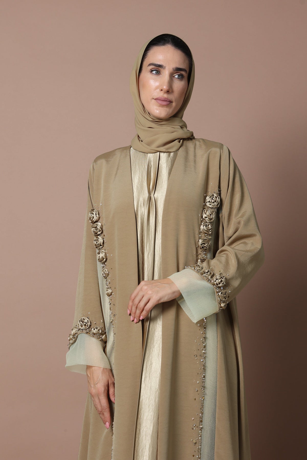 MOONSTONE SAND ABAYA