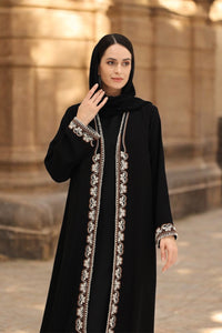 Zahra Regal -02