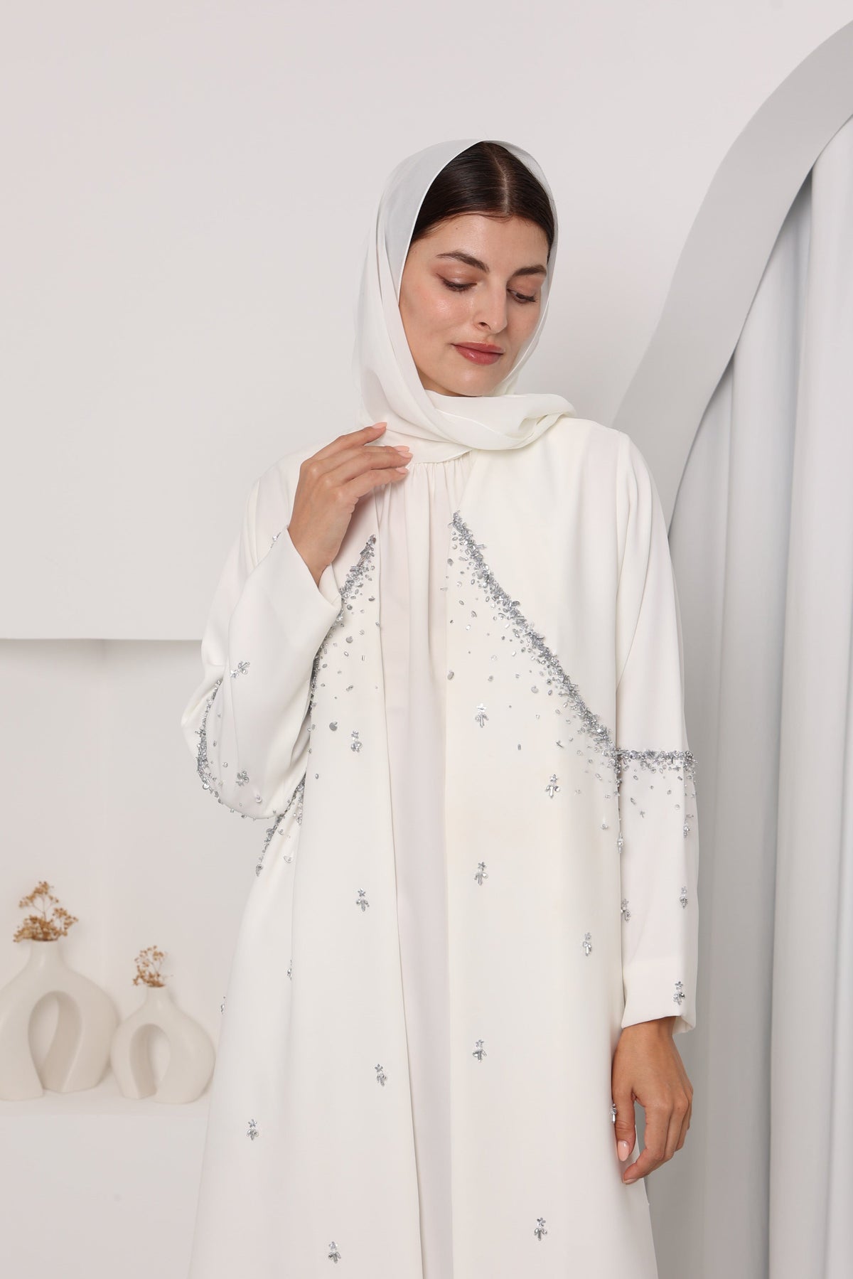 RIANA ABAYA- White