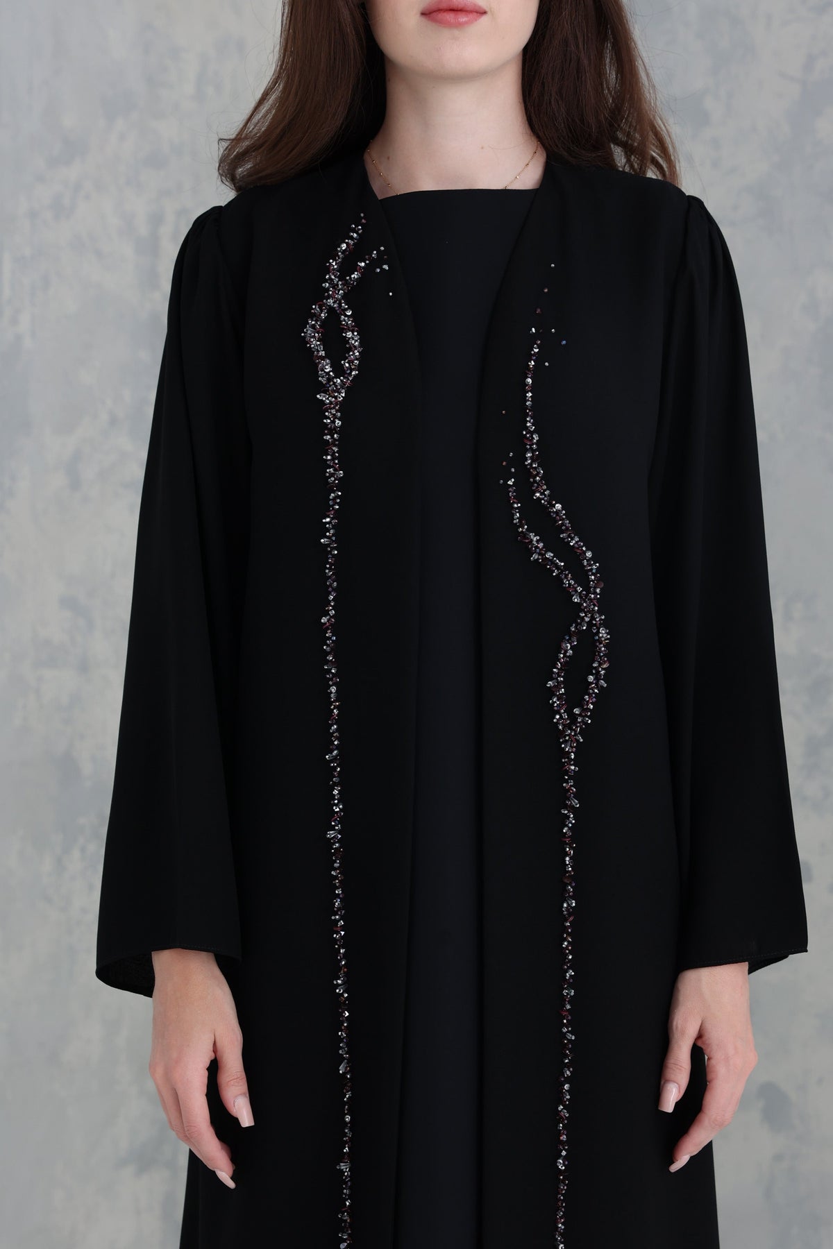OLYN ABAYA