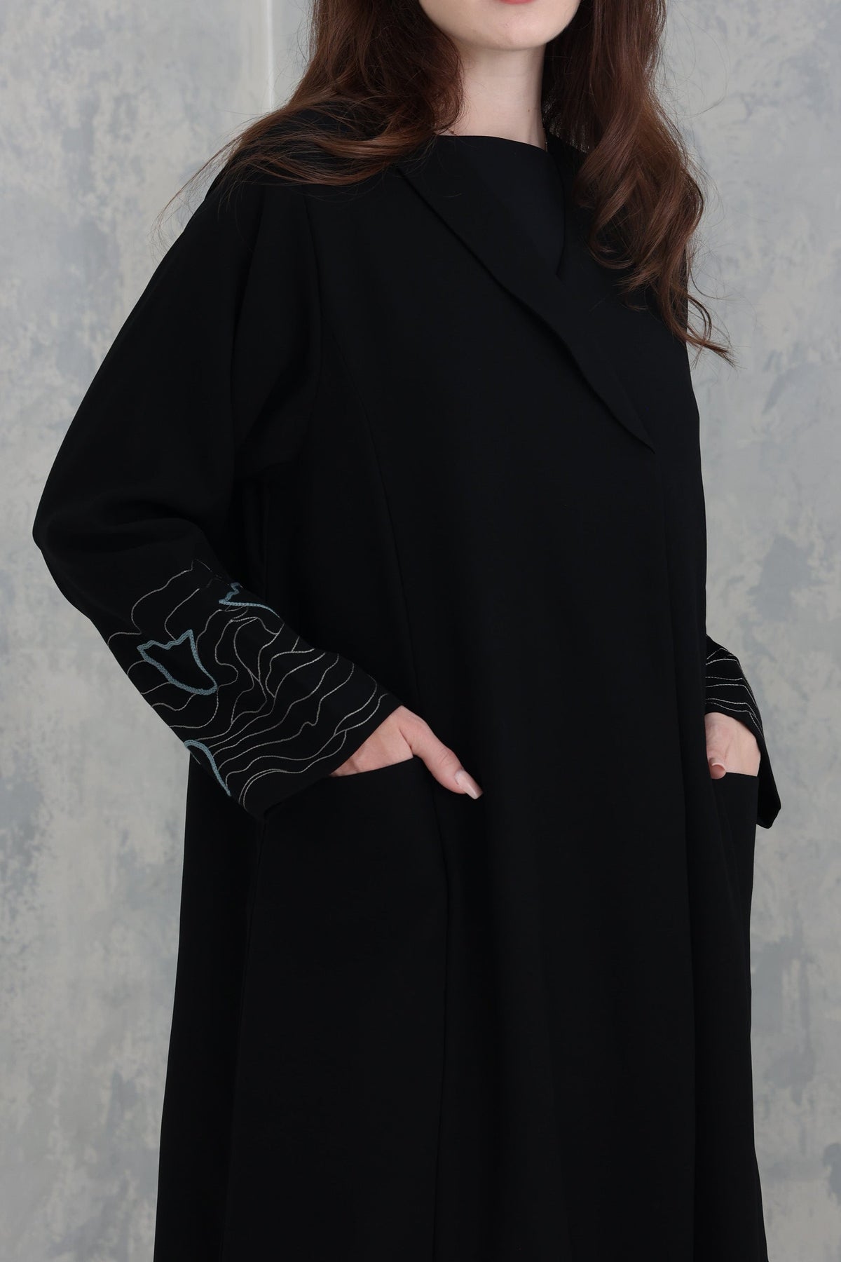 NOMA ABAYA