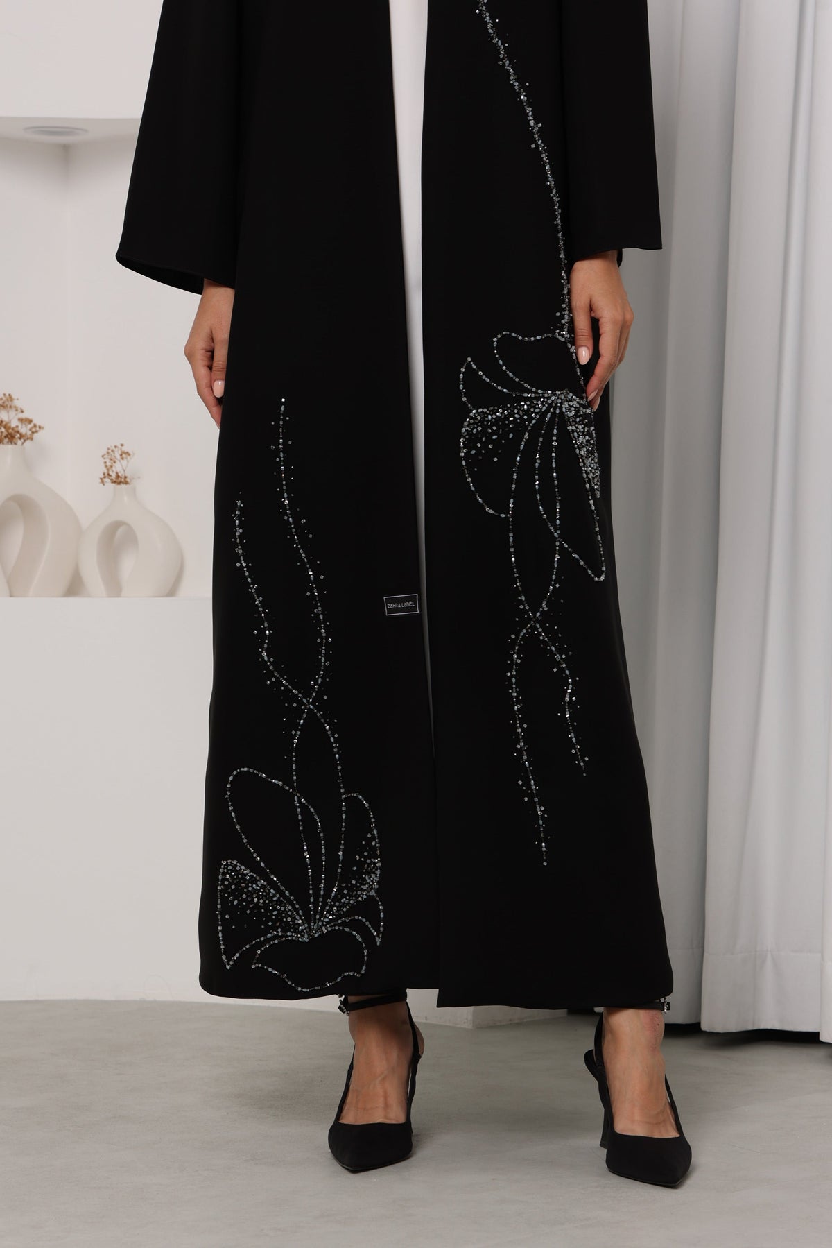 FIORA ABAYA- Black